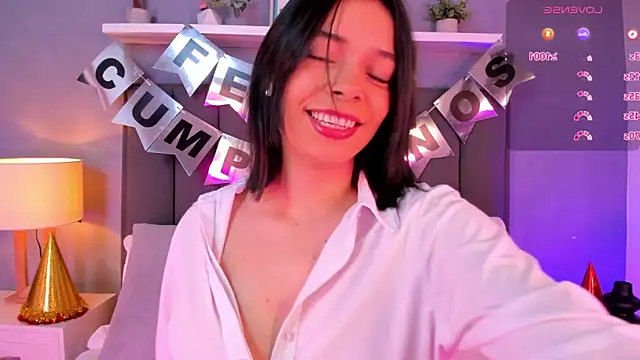 Snapshot of alisson_81 chatting on 12.22.25 alisson 81 online show from 12.22.25