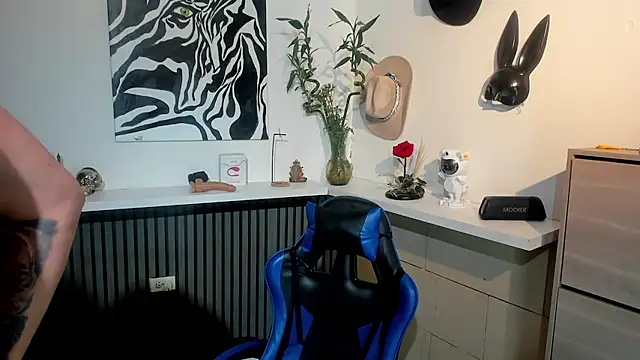 Daemon21 online show from 02.05.26