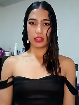 Lanna hott  online show from 01.30.25