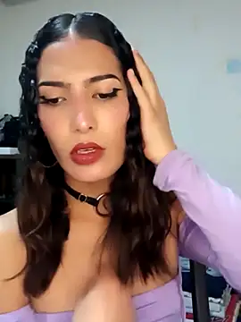 Lanna hott  online show from 03.07.25