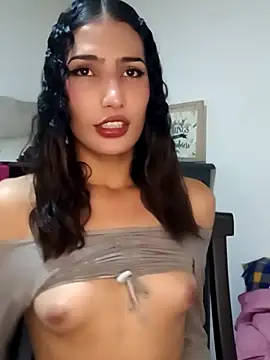 Lanna hott  online show from 03.18.25
