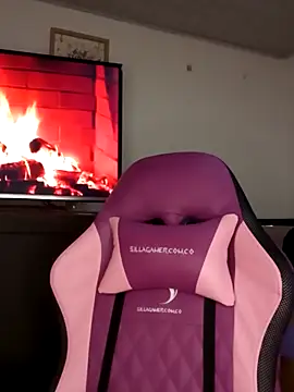 Lanna hott  online show from 11.15.25