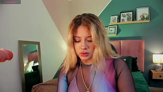 Khali reed  online show from 04.19.26