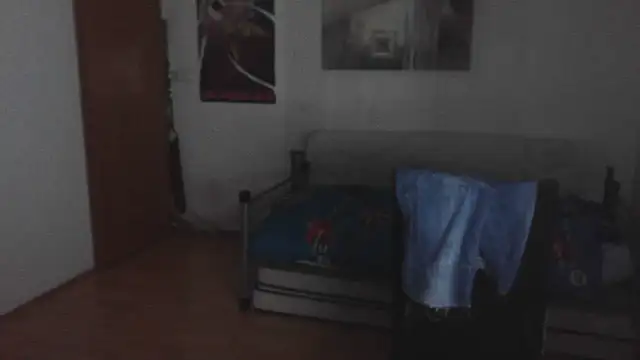 Snapshot of SKiaraTV chatting on 10.31.25 SKiaraTV online show from 10.31.25