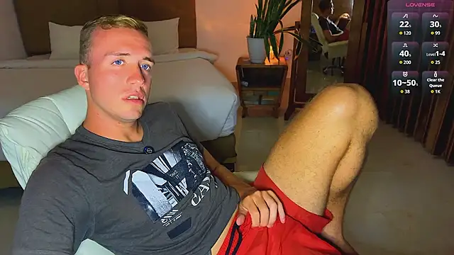 Snapshot of tommy_cumfinger chatting on 03.03.26 tommy cumfinger online show from 03.03.26