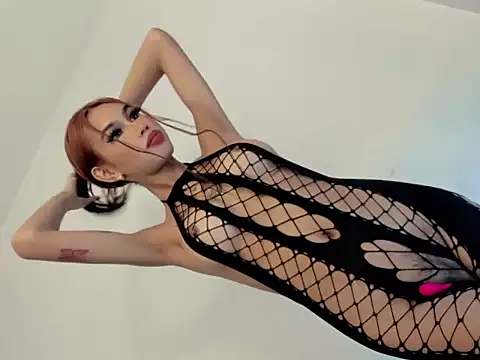 Snapshot of Selene14 chatting on 01.09.26 Selene14 online show from 01.09.26