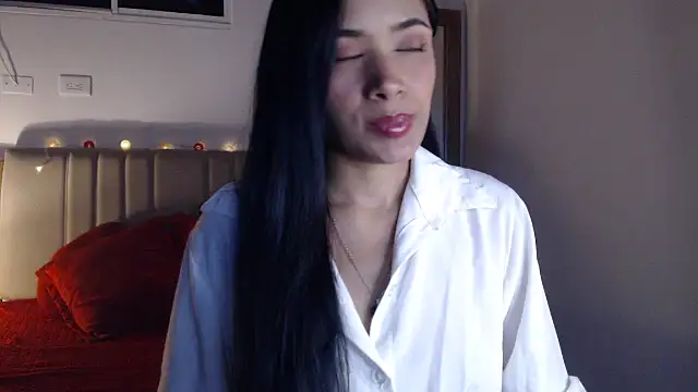 sabrina brunette online show from 11.14.25