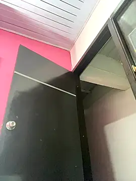 FerneyManti online show from 09.18.25