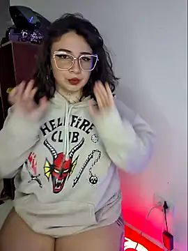 Aria Bennett21 online show from 01.10.25