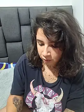 Aria Bennett21 online show from 01.28.25