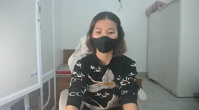Susu204 online show from 12.23.24