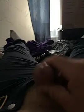 LeggyBus15 online show from 04.06.26