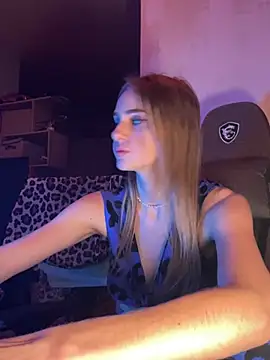 Snapshot of GraceTorrez chatting on 01.24.25 GraceTorrez online show from 01.24.25