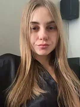Snapshot of GraceTorrez chatting on 01.27.25 GraceTorrez online show from 01.27.25