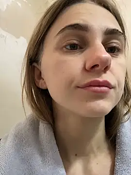 Snapshot of GraceTorrez chatting on 02.07.25 GraceTorrez online show from 02.07.25