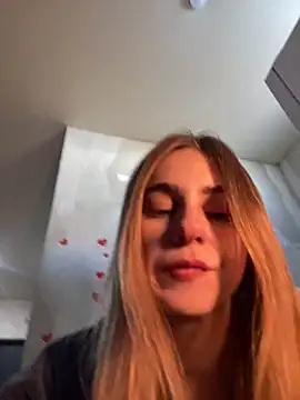Snapshot of GraceTorrez chatting on 02.28.25 GraceTorrez online show from 02.28.25
