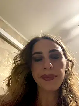 Snapshot of GraceTorrez chatting on 09.19.25 GraceTorrez online show from 09.19.25