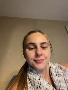 Snapshot of GraceTorrez chatting on 10.17.25 GraceTorrez online show from 10.17.25