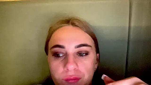 Snapshot of GraceTorrez chatting on 10.22.25 GraceTorrez online show from 10.22.25