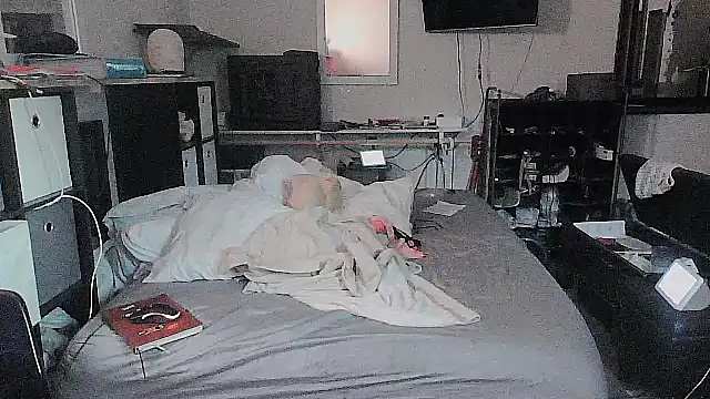 sissytrapdolly24 online show from 09.13.25