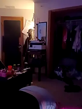 sissytrapdolly24 online show from 10.19.25