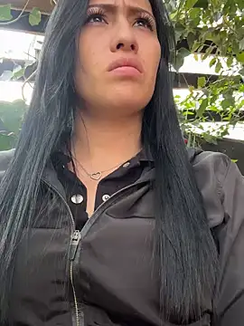 Sara luna  online show from 03.13.25