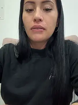 Snapshot of Sara_luna_ chatting on 02.14.26 Sara luna online show from 02.14.26