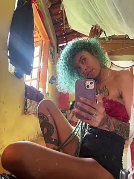 Snapshot of sammoura01 chatting on 03.15.26 sammoura01 online show from 03.15.26