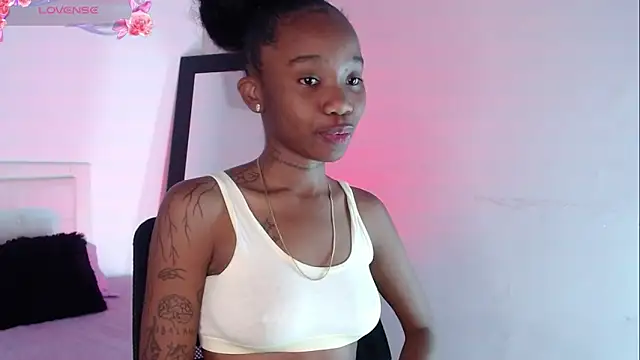 Rihana hot01 online show from 01.18.25