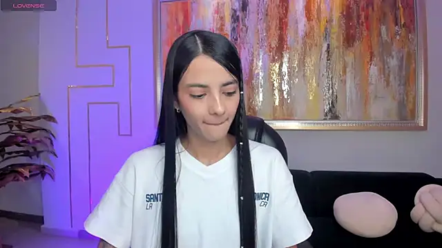 HannahJamesX online show from 09.10.25