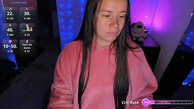 Snapshot of milysauria1 chatting on 09.28.25 milysauria1 online show from 09.28.25