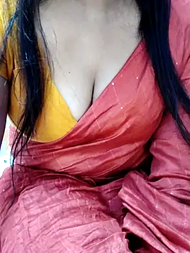 Snapshot of Monalisha_G chatting on 12.16.25 Monalisha G online show from 12.16.25