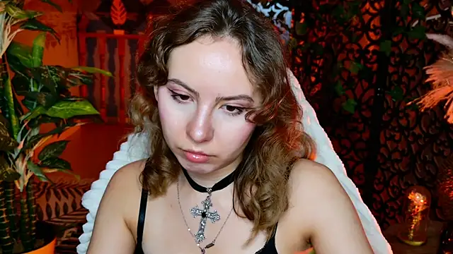 Snapshot of JasmineMilko chatting on 06.20.26 JasmineMilko online show from 06.20.26
