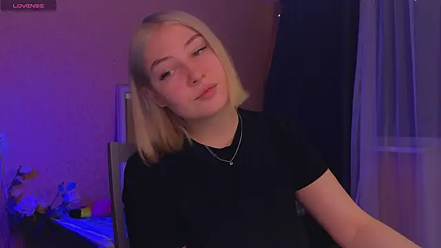 Snapshot of Catherine_River chatting on 01.16.26 Catherine River online show from 01.16.26