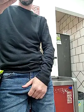 Snapshot of PublicNoFace chatting on 03.03.25 PublicNoFace online show from 03.03.25