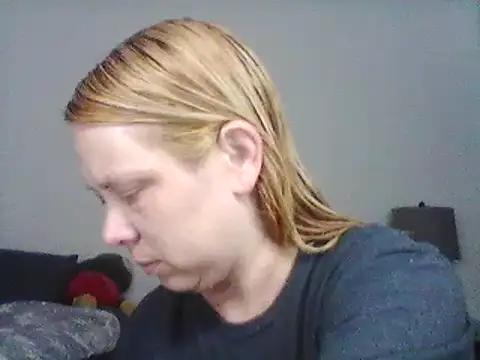 burrkitty online show from 12.05.24