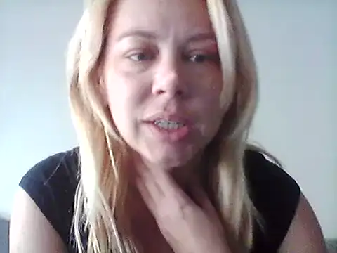 burrkitty online show from 12.09.24