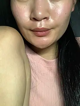 Snapshot of Zeni_fer chatting on 03.06.25 Zeni fer online show from 03.06.25