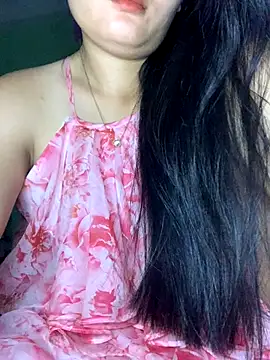 Snapshot of Zeni_fer chatting on 09.28.25 Zeni fer online show from 09.28.25