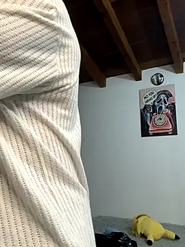 Snapshot of Valentino_Xander chatting on 12.02.25 Valentino Xander online show from 12.02.25