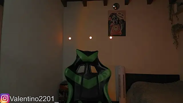 Valentino Xander online show from 03.15.26