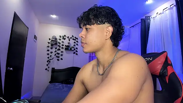 Snapshot of johan_beley_ chatting on 02.01.26 johan beley online show from 02.01.26