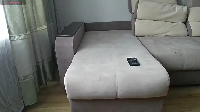 MilaaMilaa online show from 10.06.25