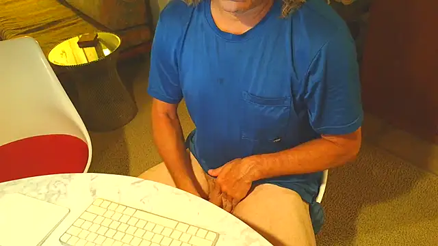 Snapshot of costanza7070 chatting on 07.19.26 costanza7070 online show from 07.19.26