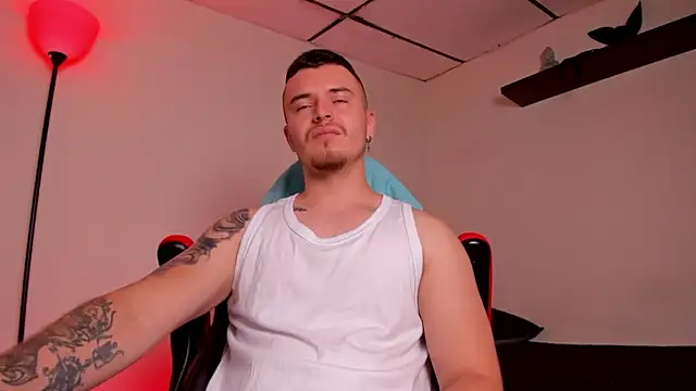 Snapshot of james_connor2 chatting on 10.26.25 james connor2 online show from 10.26.25