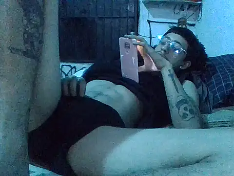 Snapshot of Gibbzmx chatting on 10.19.25 Gibbzmx online show from 10.19.25