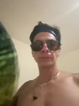 latino1986 online show from 02.01.25