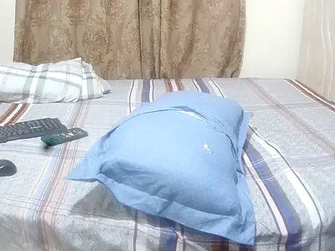 slender sweet online show from 10.09.25