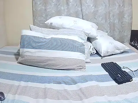 slender sweet online show from 05.27.26