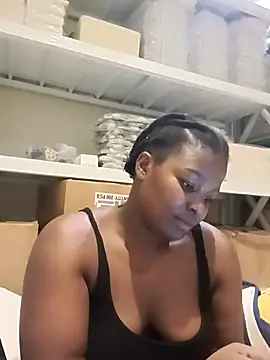 Snapshot of Yours_faithfully1 chatting on 11.19.25 Yours faithfully1 online show from 11.19.25